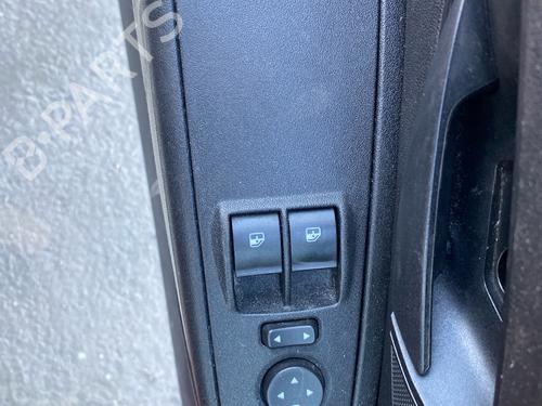 Left front window switch FIAT GRANDE PUNTO (199_) 1.3 D Multijet (199.AXD11, 199.AXD1A, 199.AXD1B,... | BP39389162I27 - Image 3