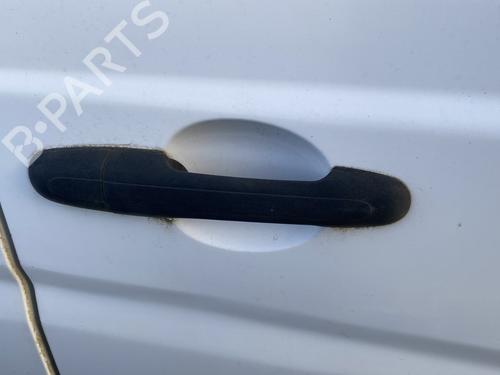 Used Front right exterior door handle MERCEDES-BENZ VITO / MIXTO Van (W639) 109 CDI (639.601, 639.603, 639.605) (95 hp) 25270629