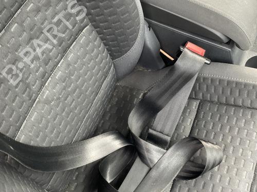 front-right-seatbelt-vw-touran-1t1-1t2-2003-2004-2005-2006-2007-2008-2009-2010-2011-29969644 main image