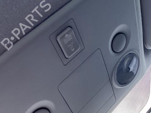 Used Interior roof light SUZUKI GRAND VITARA II (JT, TE, TD) 1.9 DDiS All-wheel Drive (JT419, TD44, JB419WD, JB419XD,... (129 hp) 31908898