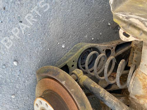 Bagaksel Bagaksel VW GOLF PLUS V (5M1, 521) 2.0 FSI (150 hp) 34185177 34185177