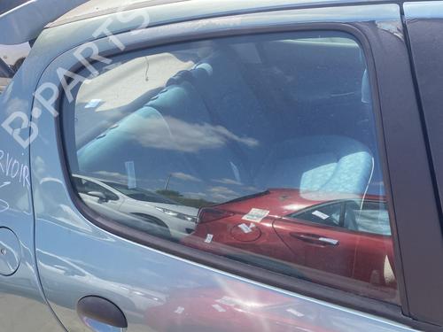 Dør rude højre bagtil PEUGEOT 206 Hatchback (2A/C) 1.9 D | BP26933834C21 