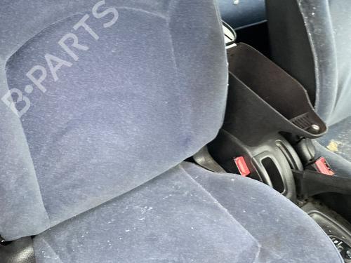 Stol høyre foran PEUGEOT 206 Hatchback (2A/C) 2.0 HDI 90 | BP22330600C16 
