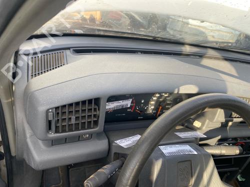 Used Dashboard Dashboard PEUGEOT 405 I (15B) 1.6 (94 hp) 40530289 40530289