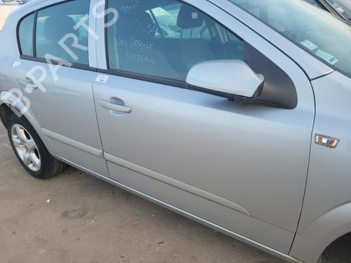 Right front door OPEL ASTRA H (A04) 1.4 (L48) | BP23785728C3
