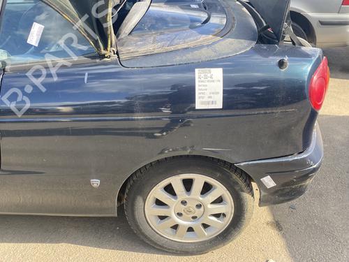 Guarda-lamas trás esquerdo Guarda-lamas trás esquerdo RENAULT MEGANE I Cabriolet (EA0/1_) 1.6 16V (EA04, EA0B, EA11, EA1J) (107 hp) 33959599 33959599