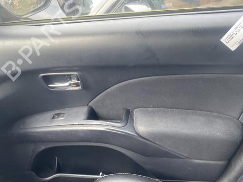 Used Front right panel Front right panel CITROËN C-CROSSER (VU_, VV_) 2.2 HDi (156 hp) 21797829 21797829