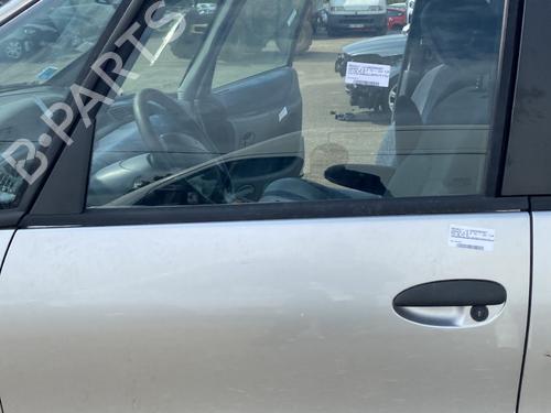 Used Left front door RENAULT ESPACE III (JE0_) 2.2 12V TD (JE0E, JE0H, JE0P) (113 hp) 26457509