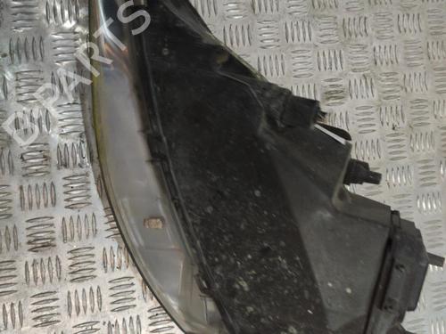 Phare droit FORD FOCUS I (DAW, DBW) 1.6 16V (100 hp) 31953945