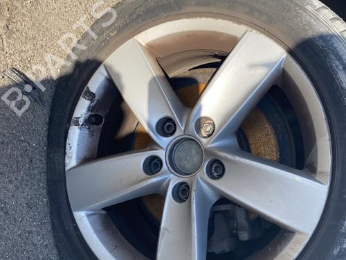 Fælk VW JETTA IV (162, 163, AV3, AV2) 1.6 TDI (105 hp) 32680741