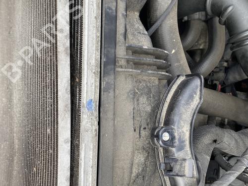 Used Water radiator Water radiator RENAULT MEGANE IV Hatchback (B9A/M/N_) 1.5 dCi 110 (B9A3) (110 hp) 25439241 25439241