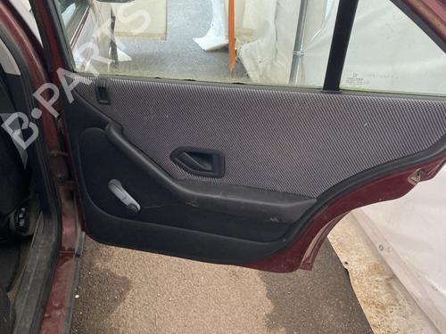 Bageste højre beklædning PEUGEOT 405 II (4B) 1.9 TD (90 hp) 32208020