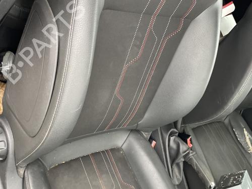 Used Right front seat OPEL CORSA D (S07) 1.3 CDTI (L08, L68) (75 hp) 23992324