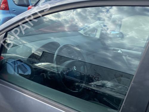 Used Front left door window VW TOURAN (1T1, 1T2) 1.9 TDI (105 hp) 28589302