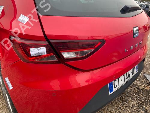 left-tailgate-light-seat-leon-5f1-2012-2013-2014-2015-2016-2017-2018-2019-2020-2021-36897684 main image