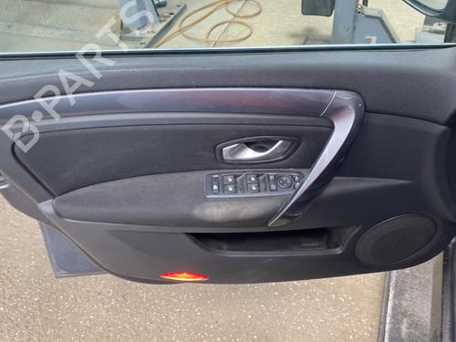 Used Front left panel RENAULT LAGUNA III (BT0/1) 1.5 dCi (BT00, BT0A, BT0T, BT1J) (110 hp) 27185886