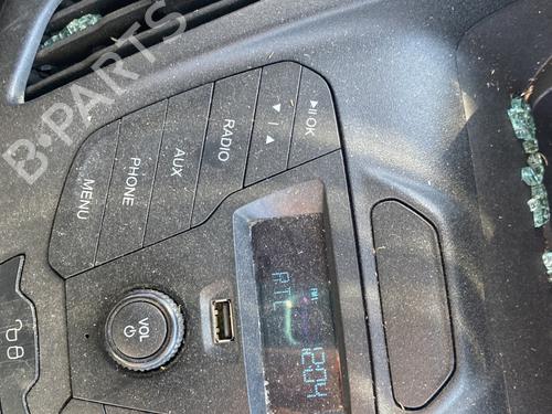 Bilradio FORD TRANSIT CONNECT V408 Box Body/MPV 1.5 TDCi (101 hp) 24802876