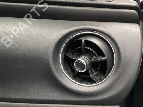 Used Air vent TOYOTA AURIS Estate (_E18_) 1.6 D4-D (WWE185_) (112 hp) 20224934