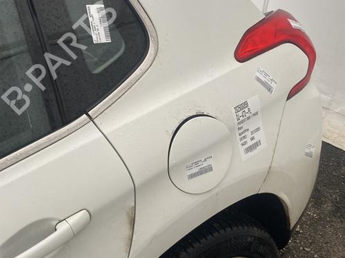 Bagskærm venstre PEUGEOT 2008 I (CU_) 1.2 VTi (82 hp) 31944234