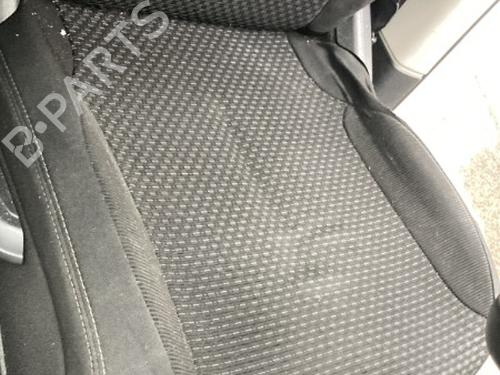 Used Left front seat Left front seat 22124977 22124977