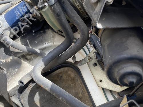 Used Front wiper motor RENAULT TRAFIC Van (T_, P_, V_) 2.1 D (58 hp) 28817083