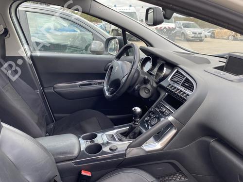 Front right quarter glass PEUGEOT 3008 I MPV (0U_) 2.0 HDi | BP30199956C112 