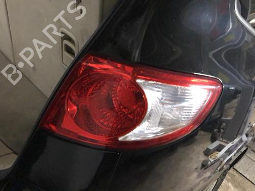 Used Right taillight HYUNDAI SANTA FÉ II (CM) 2.7 V6 GLS (189 hp) 19908086