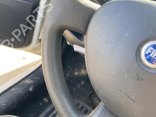 Used Steering wheel Steering wheel FIAT PUNTO (188_) 1.3 JTD 16V (70 hp) 27868646 27868646