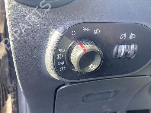 Headlight switch SEAT IBIZA III (6L1) 1.9 TDI | BP33959539I24 - Image 2