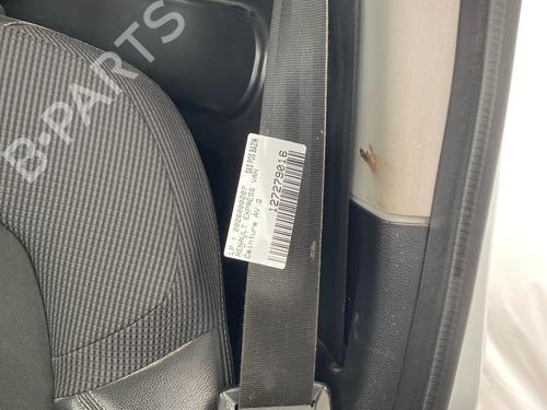 front-left-seatbelt-renault-express-box-bodympv-2021-36337525 main image