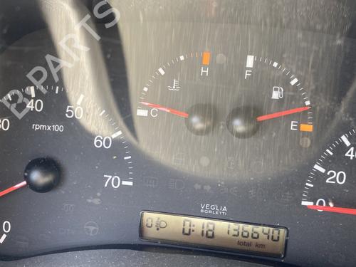 Used Instrument cluster Instrument cluster FIAT PUNTO (188_) 1.9 JTD (86 hp) 33201117 33201117