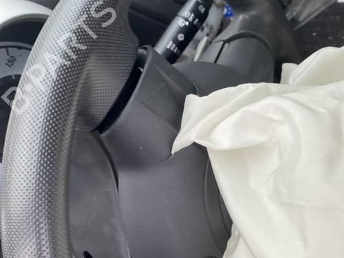 Used Steering wheel Steering wheel CITROËN C1 (PM_, PN_) 1.0 (68 hp) 31136902 31136902