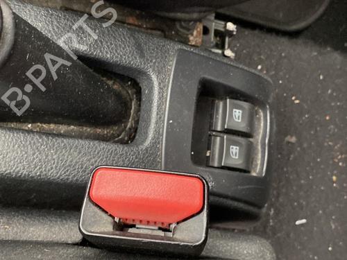 Seat buckle DACIA SANDERO II 1.5 dCi | BP32045279I32 - Image 1