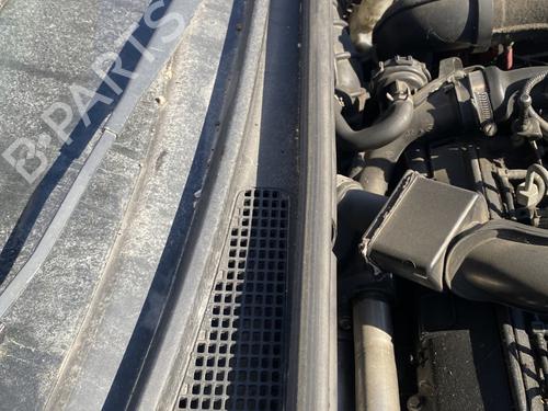 scuttle-panel-renault-clio-iii-br01-cr01-2005-2006-2007-2008-2009-2010-2011-2012-2013-2014-28965296 main image