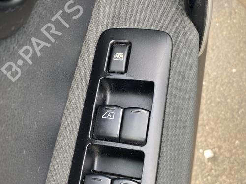 Left front window switch NISSAN QASHQAI I (J10, NJ10) 2.0 dCi All-wheel Drive | BP28817137I27 