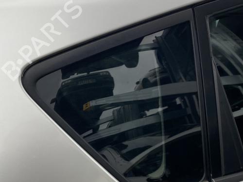 Panel rute bak høyre TOYOTA COROLLA Verso (ZER_, ZZE12_, R1_) 2.2 D-4D (AUR10_, AUR10R) (136 hp) 23784503