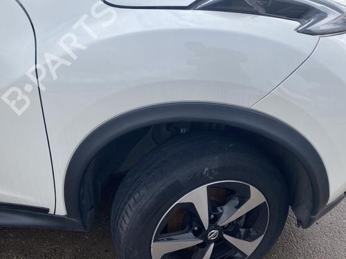 front-right-wheel-arch-trim-nissan-juke-f15-2010-2011-2012-2013-2014-2015-2016-2017-2018-2019-32295138 main image