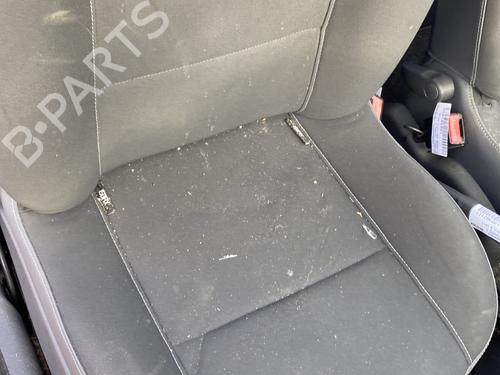 Used Right front seat Right front seat RENAULT TWINGO II (CN0_) 1.2 16V (CN04, CN0B) (75 hp) 32861406 32861406