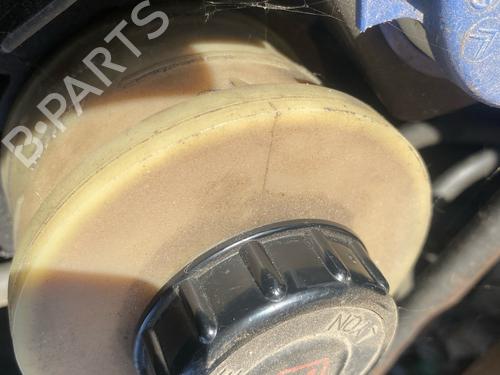 Used Power steering reservoir Power steering reservoir 39244906 39244906