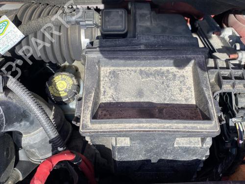 Used Air filter box Air filter box RENAULT CLIO IV Grandtour (KH_) 1.5 dCi 90 (KHN3, KHN4) (90 hp) 33039224 33039224