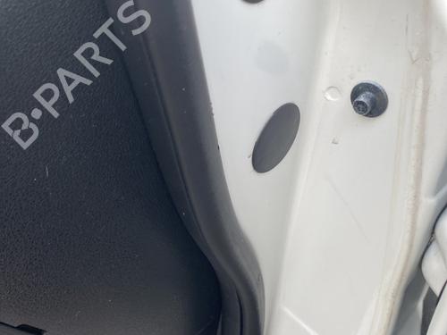 Gummiliste NISSAN JUKE (F15) 1.6 (117 hp) 32295222