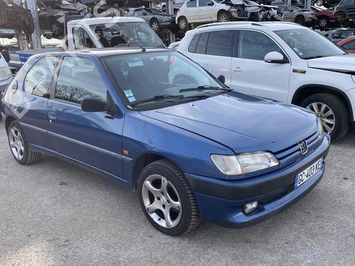 Venstre forlygte PEUGEOT 306 Hatchback (7A, 7C, N3, N5) 1.9 DT | BP22110514C28 