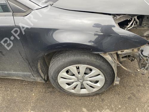 Right front fenders CITROËN C4 I (LC_) 1.6 HDi | BP27611629C42