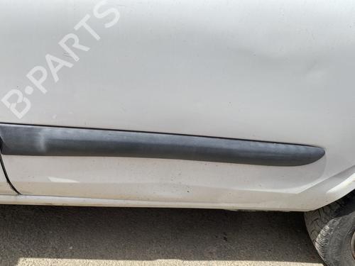 Used Door moulding trim RENAULT CLIO II (BB_, CB_) 1.2 (BB0A, BB0F, BB10, BB1K, BB28, BB2D, BB2H, CB0A,... (58 hp) 27704758