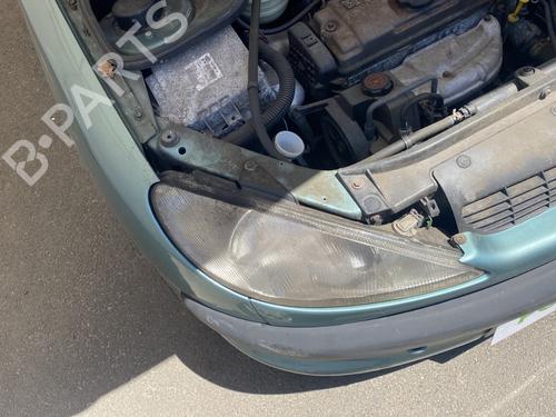 Right headlight PEUGEOT 206 Hatchback (2A/C) 1.4 i | BP26881873C29 