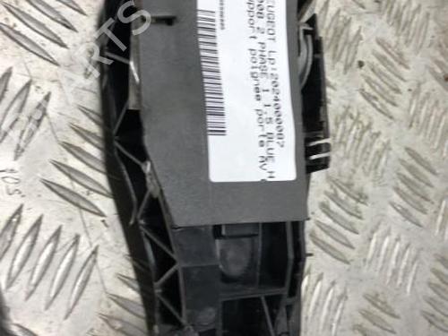 Support PEUGEOT 3008 II SUV (MC_, MR_, MJ_, M4_) 1.5 BlueHDi 130 | BP29191693C155 