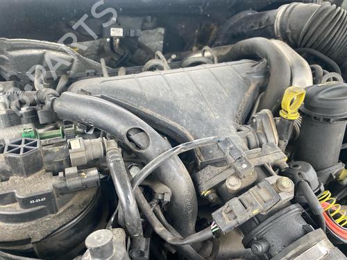 Used Cylinder head Cylinder head PEUGEOT 407 SW (6E_, 6D_) 2.0 HDi 135 (136 hp) 40124543 40124543