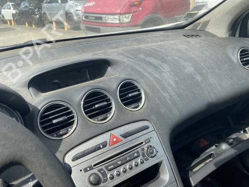 Dashboard PEUGEOT 308 I (4A_, 4C_) 1.6 HDi | BP26001694C46 