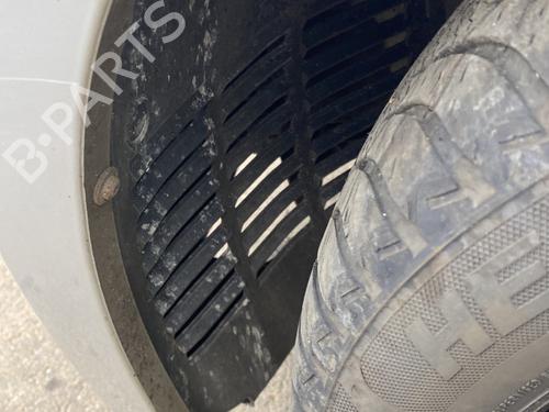 wheel-arch-renault-twingo-ii-cn0_-2007-27165331 main image