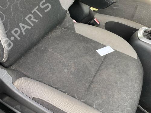 Right front seat CITROËN C3 Picasso (SH_) 1.6 HDi | BP38064214C16 - Image 3
